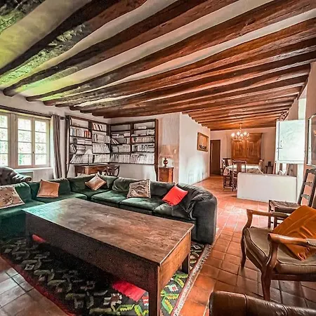 Moulin De La Caluyere