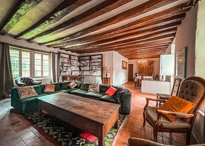 Moulin De La Caluyere